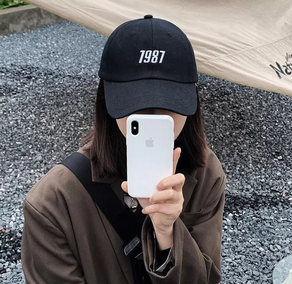 1987 Embroidery Graphic Baseball Caps Kpop Style Unisex Cotton Hats Mens Womens Black Navyblue Beige Stylish Casual