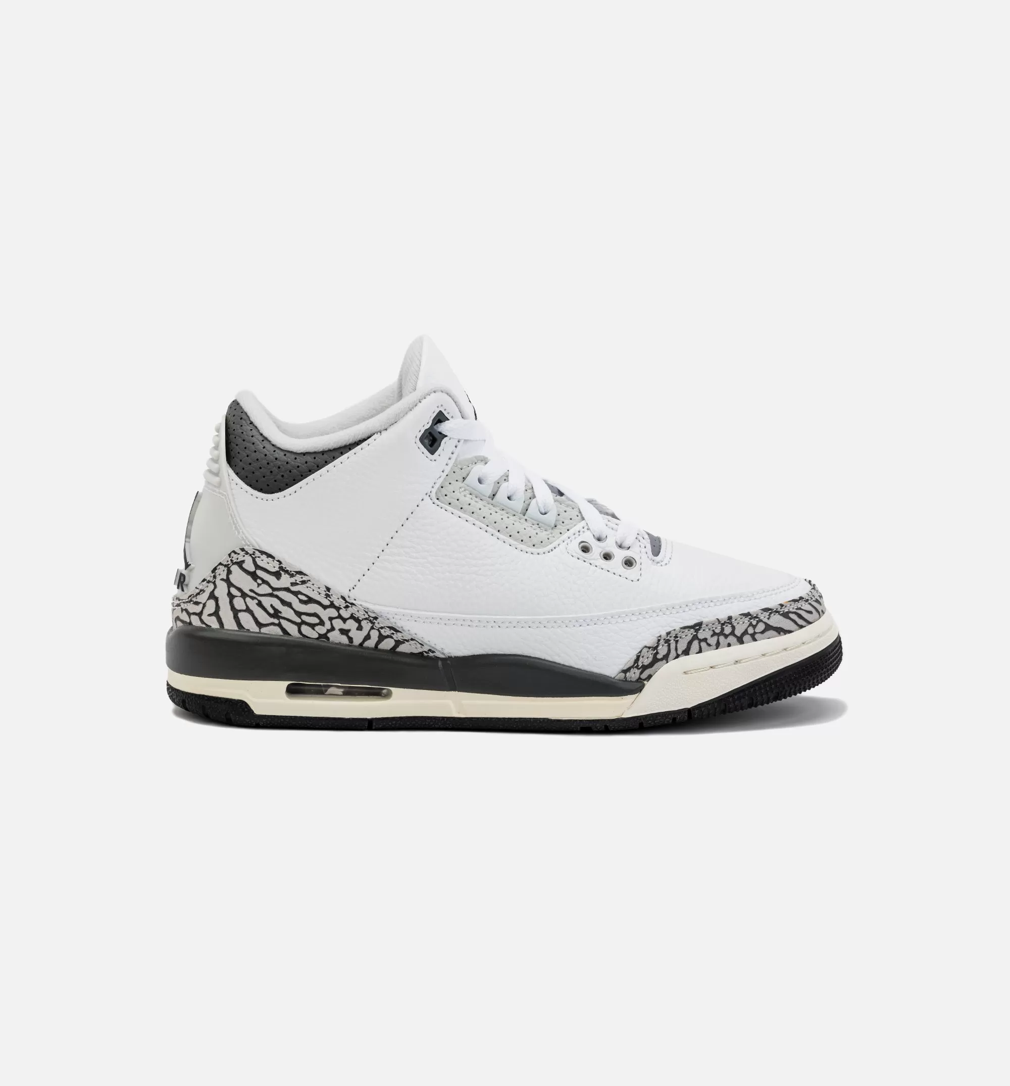 Air Jordan 3 Retro Hide N’ Sneak Grade School Lifestyle Shoe - Black/White