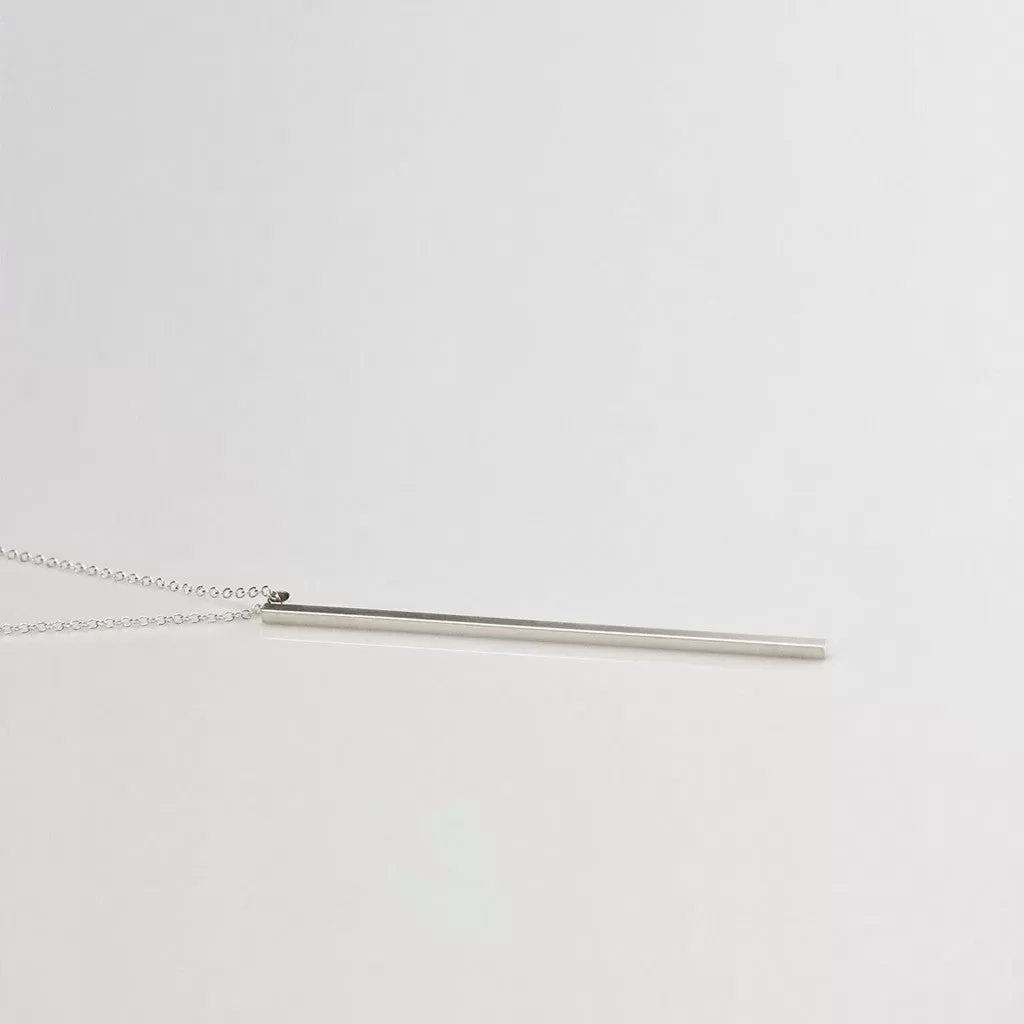 Bar N°102 Necklace