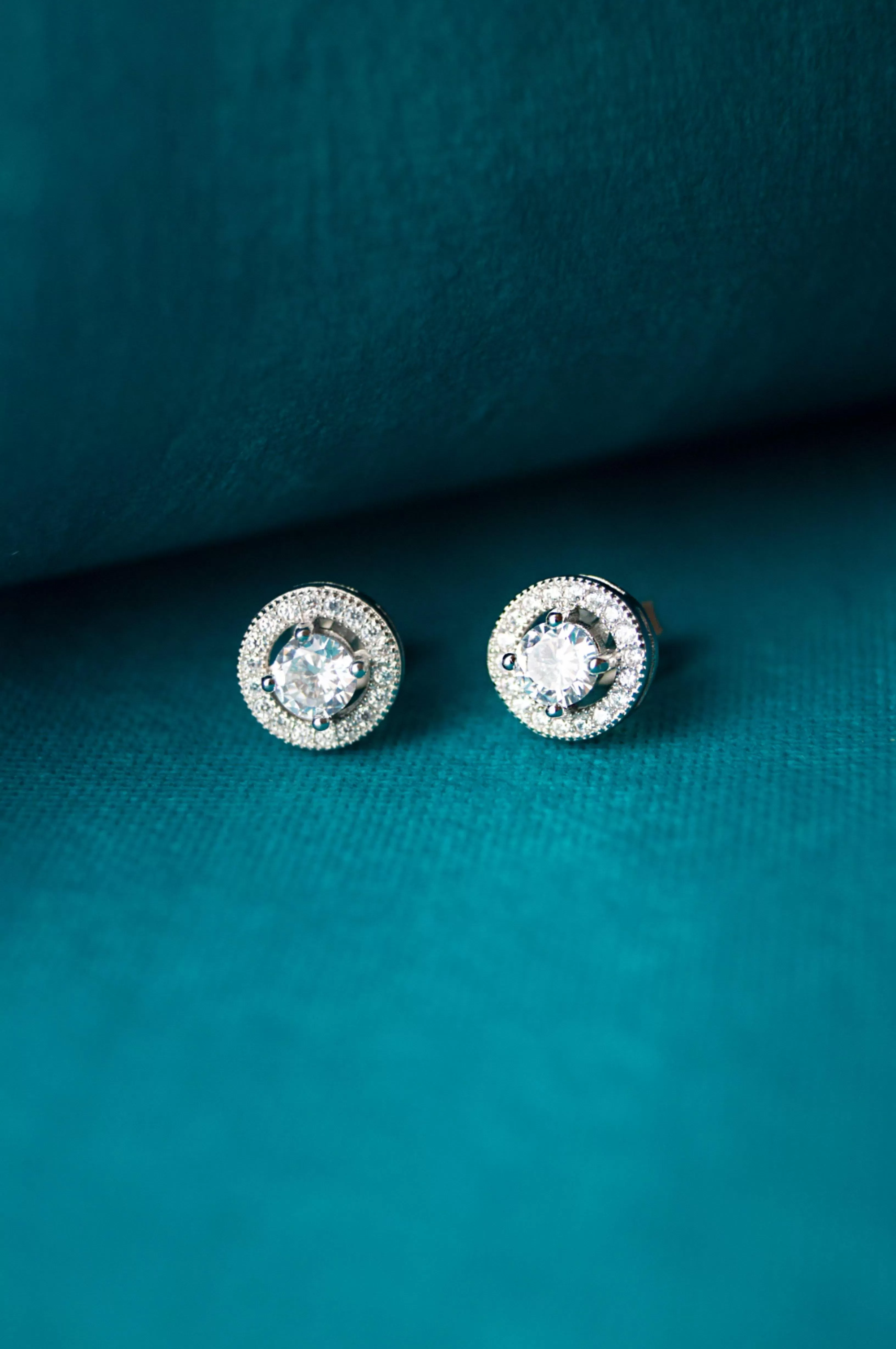 Classic Solitaire Sparkle Sterling Silver Stud Earrings