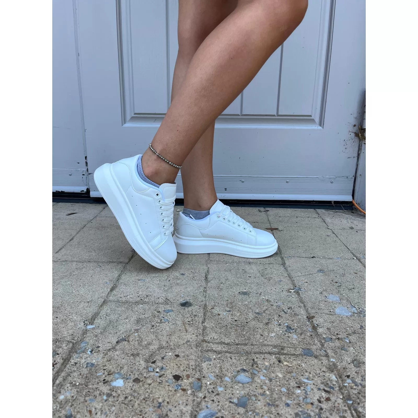 Clean Streak Platform Sneaker