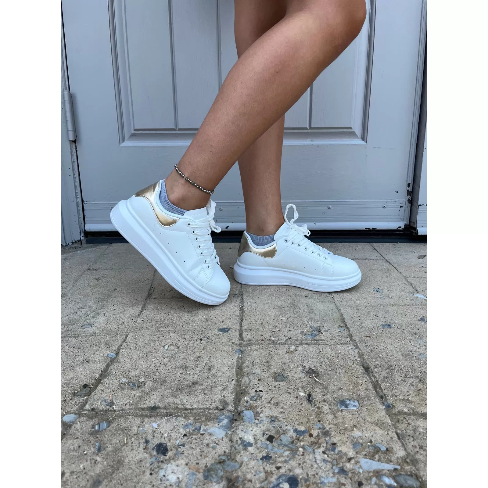 Clean Streak Platform Sneaker