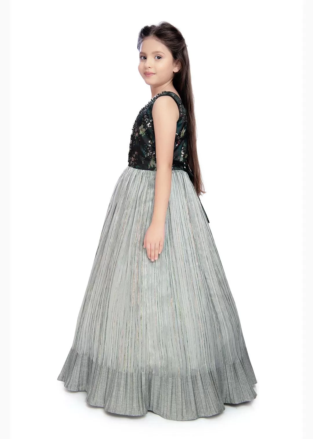 Grey Coloured Pleating Fabric Maxi Dress Gown For Girls