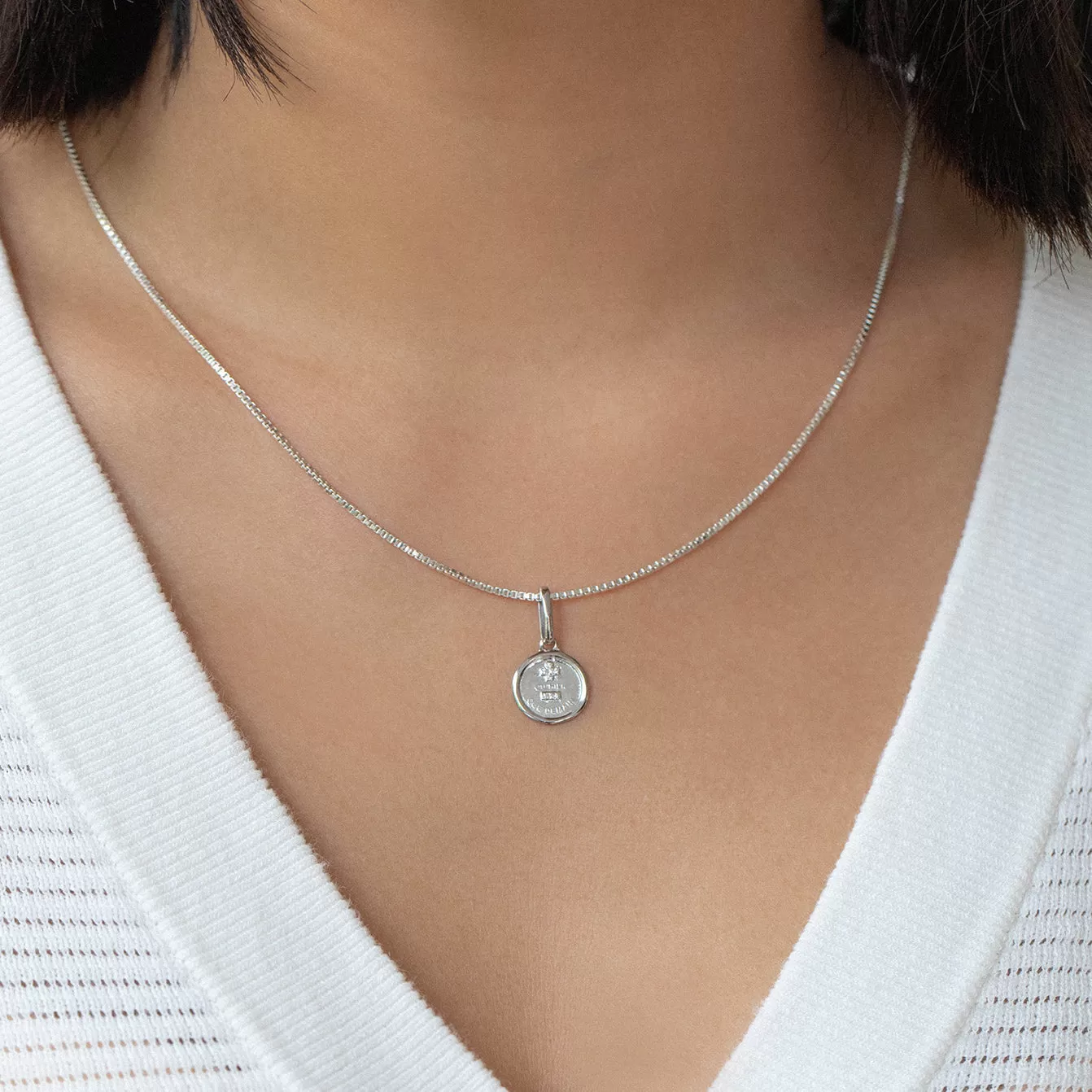 Love Token Necklace Round | Silver